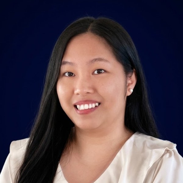 Headshot of Lisa Lam